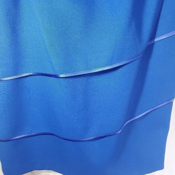 women's Simon Chang 2 Piece Outfit Blazer & Skirt - Picture 5 of 8